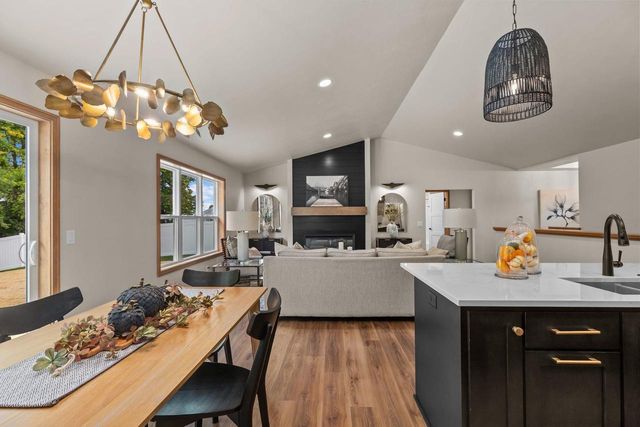 N9285 CONSTELLATION DRIVE, Appleton, WI 54915