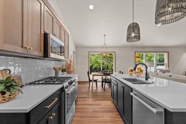 N9285 CONSTELLATION DRIVE, Appleton, WI 54915