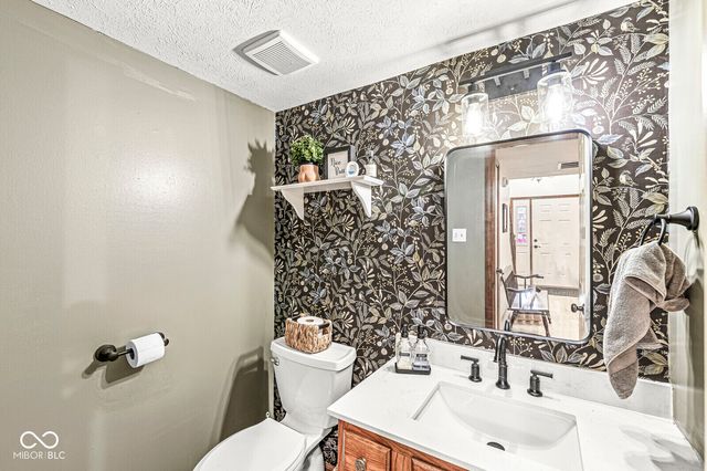 516 Palmyra Drive, Indianapolis, IN 46239