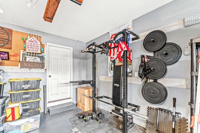 516 Palmyra Drive, Indianapolis, IN 46239