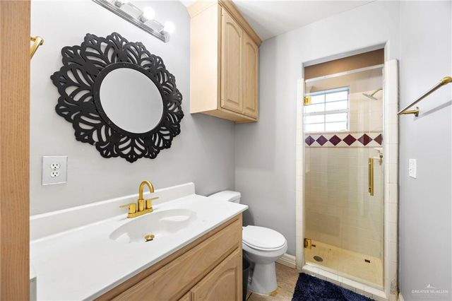 2208 Lawndale Road, Mission, TX 78572