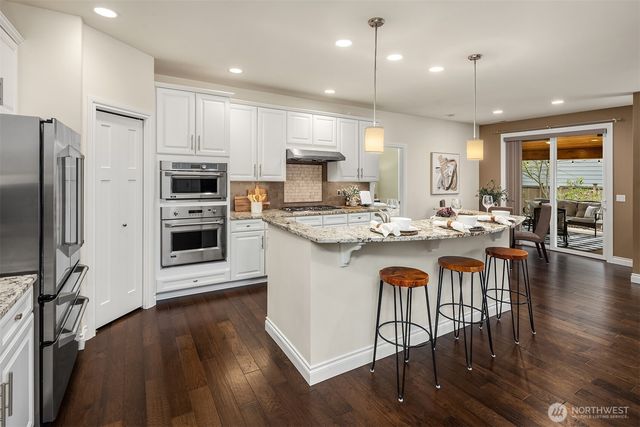 21417 SE 2nd Street, Sammamish, WA 98074
