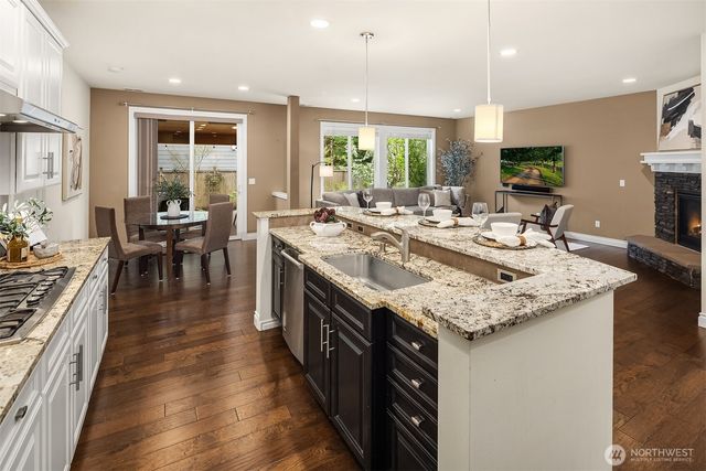 21417 SE 2nd Street, Sammamish, WA 98074