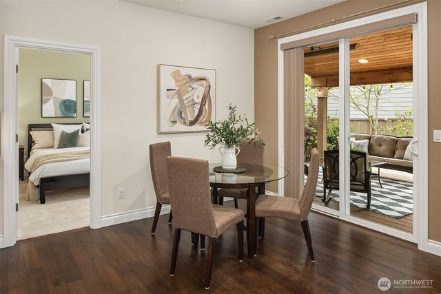 21417 SE 2nd Street, Sammamish, WA 98074
