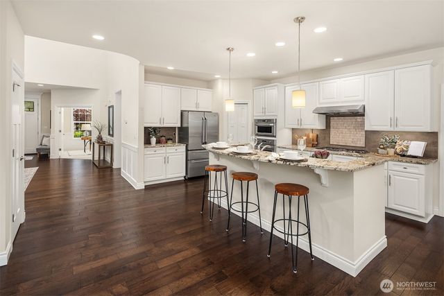 21417 SE 2nd Street, Sammamish, WA 98074