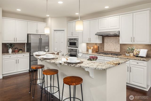 21417 SE 2nd Street, Sammamish, WA 98074
