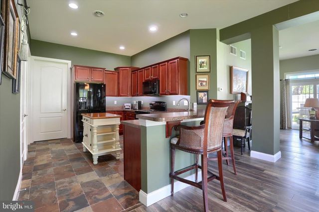 202 CARMELLA DR, Mechanicsburg, PA 17050