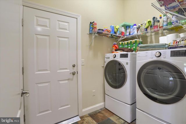 202 CARMELLA DR, Mechanicsburg, PA 17050
