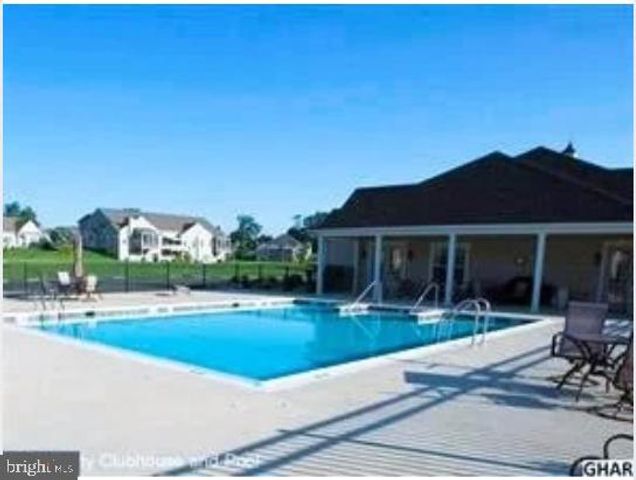 202 CARMELLA DR, Mechanicsburg, PA 17050