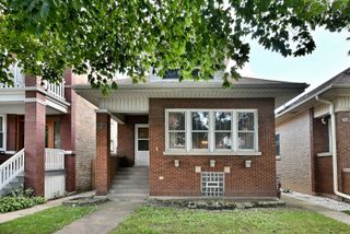 5417 W Dakin Street, Chicago, IL 60641