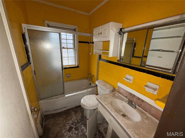 3636 Ashby Road, St Ann, MO 63074