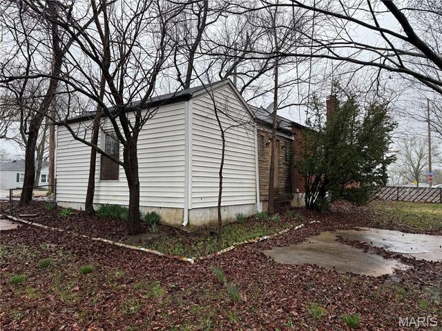 3636 Ashby Road, St Ann, MO 63074