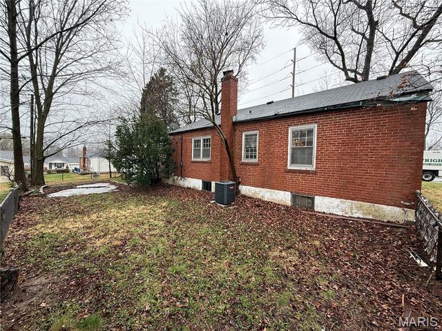 3636 Ashby Road, St Ann, MO 63074