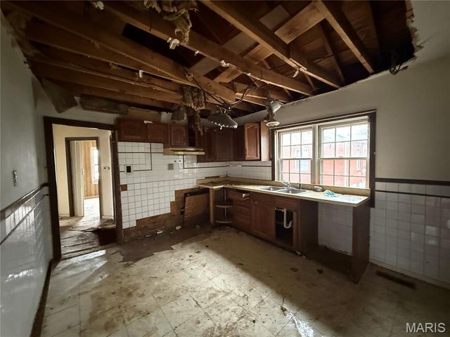 3636 Ashby Road, St Ann, MO 63074