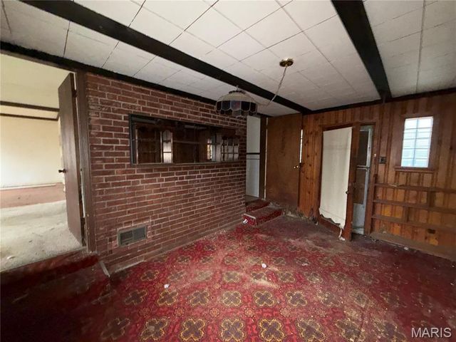 3636 Ashby Road, St Ann, MO 63074