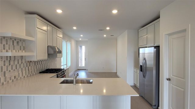 29703 Knollwood Bay Road, Waller, TX 77484