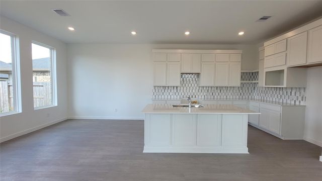 29703 Knollwood Bay Road, Waller, TX 77484