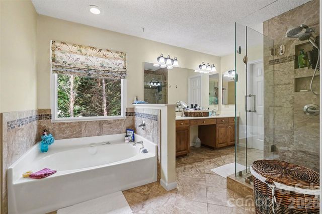 1223 Golden Hill Road, Matthews, NC 28105
