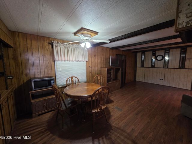 3113 Fairfield Avenue SW, Supply, NC 28462