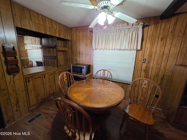 3113 Fairfield Avenue SW, Supply, NC 28462