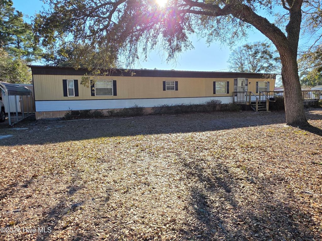 3113 Fairfield Avenue SW, Supply, NC 28462