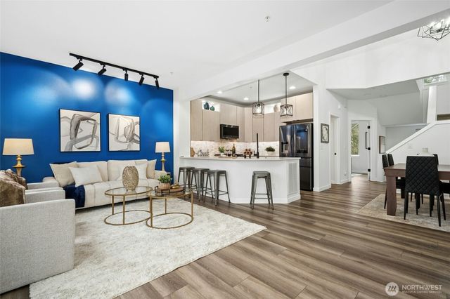 2062 NW Boulder Way Drive, Issaquah, WA 98027