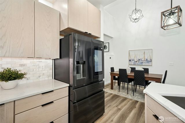 2062 NW Boulder Way Drive, Issaquah, WA 98027