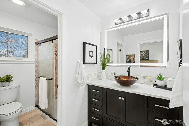 2062 NW Boulder Way Drive, Issaquah, WA 98027