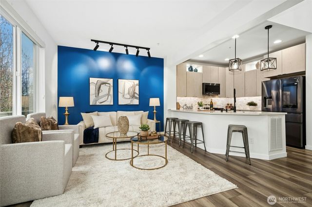 2062 NW Boulder Way Drive, Issaquah, WA 98027