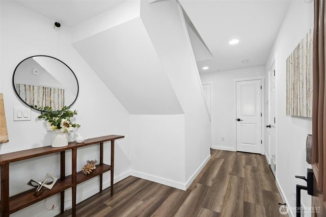 2062 NW Boulder Way Drive, Issaquah, WA 98027