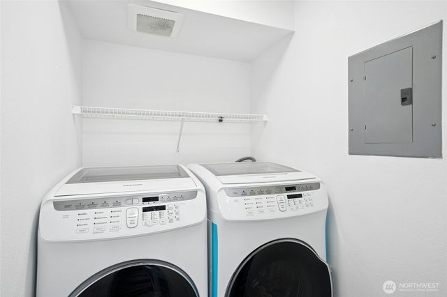 2062 NW Boulder Way Drive, Issaquah, WA 98027