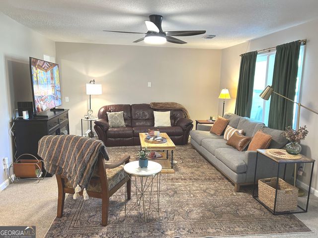 1877 Highway 16 E, Newnan, GA 30263