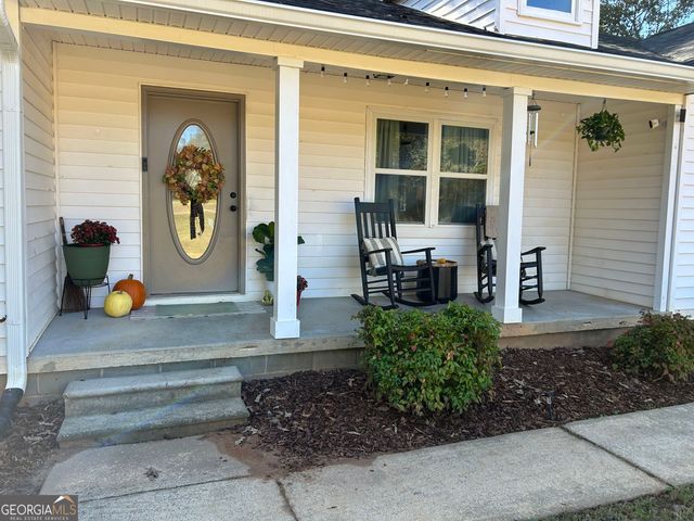 1877 Highway 16 E, Newnan, GA 30263