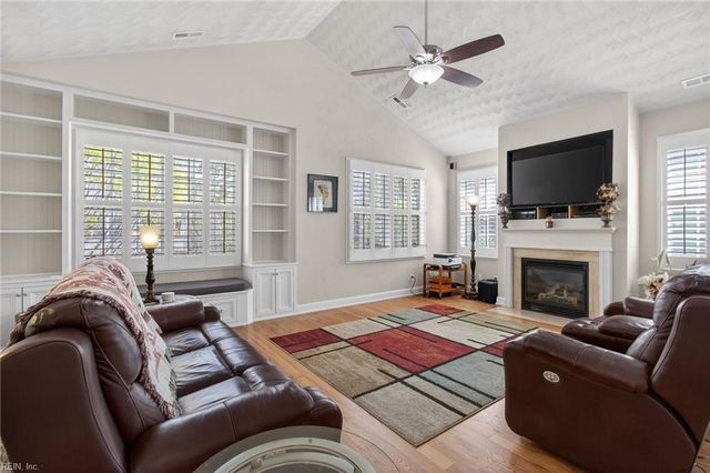 612 Estates WAY, Chesapeake, VA 23320