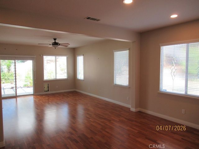 29383 Honneywood, Menifee, CA 92584