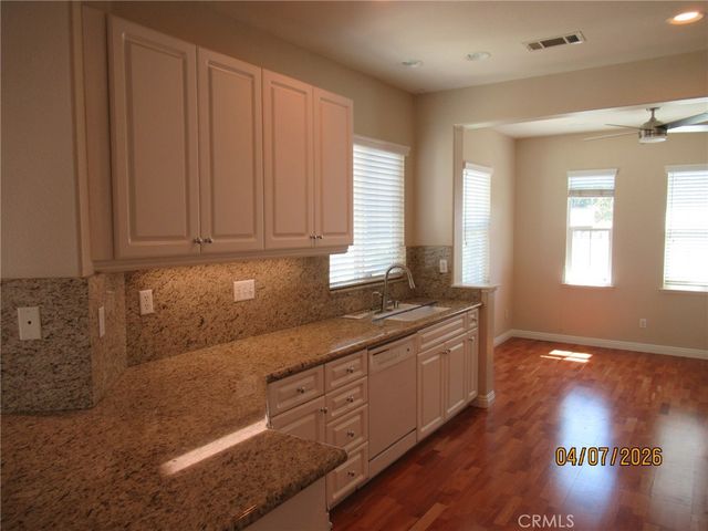 29383 Honneywood, Menifee, CA 92584