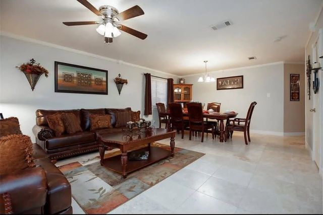 6618 Wide Creek Drive, Katy, TX 77449