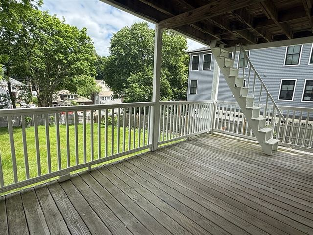 87 Glendower Rd 1, Boston, MA 02151