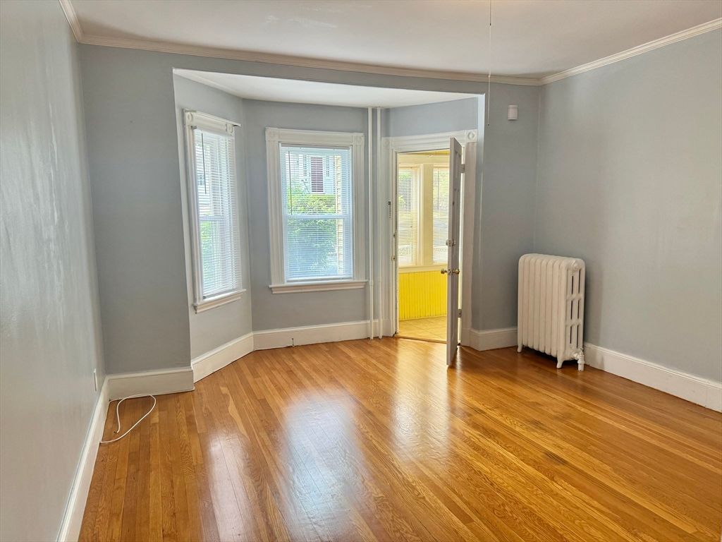 87 Glendower Rd 1, Boston, MA 02151