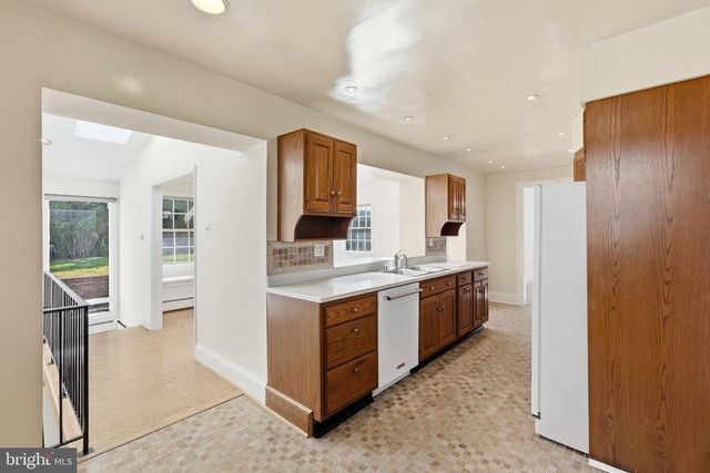 1418 FLORAL ST NW, Washington, DC 20012