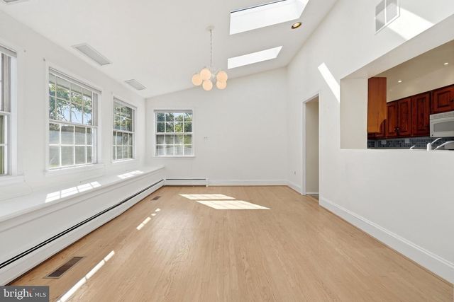 1418 FLORAL ST NW, Washington, DC 20012