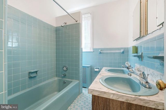1418 FLORAL ST NW, Washington, DC 20012