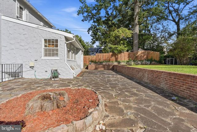 1418 FLORAL ST NW, Washington, DC 20012