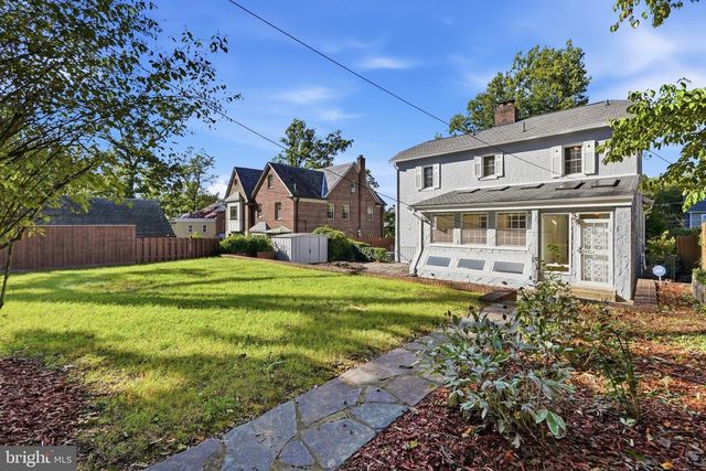 1418 FLORAL ST NW, Washington, DC 20012