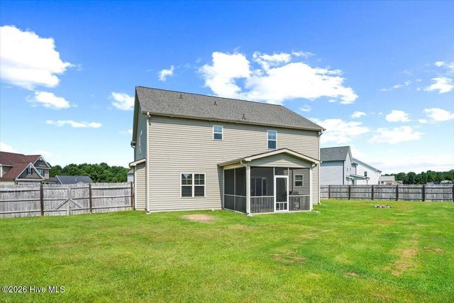 114 Castaway Court, Pikeville, NC 27863