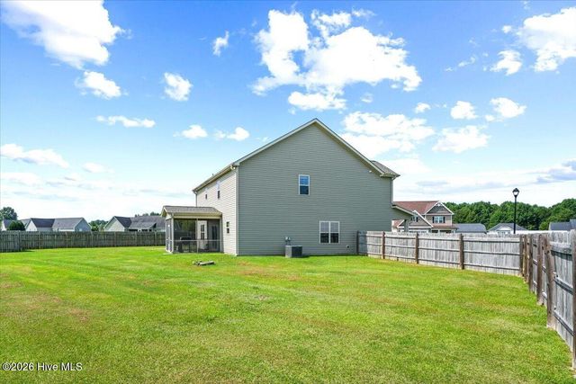 114 Castaway Court, Pikeville, NC 27863