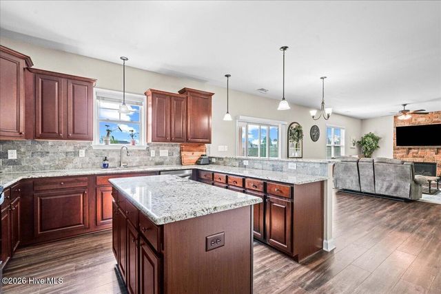 114 Castaway Court, Pikeville, NC 27863