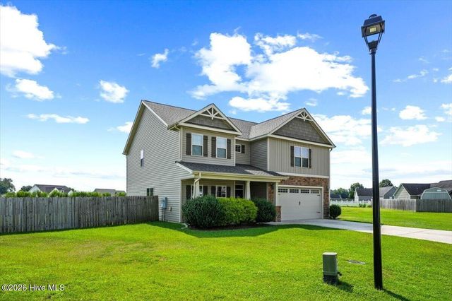 114 Castaway Court, Pikeville, NC 27863