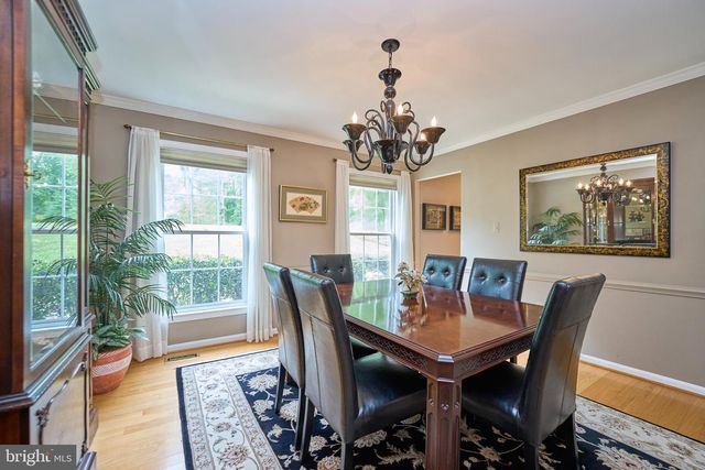 3091 COBB HILL LN, Oakton, VA 22124