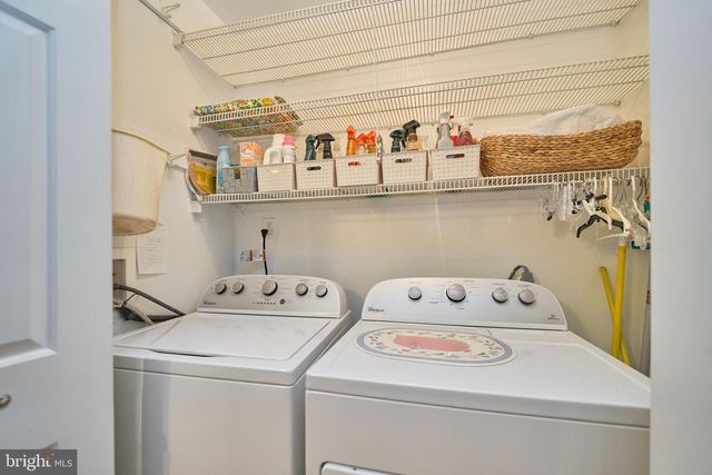 3091 COBB HILL LN, Oakton, VA 22124